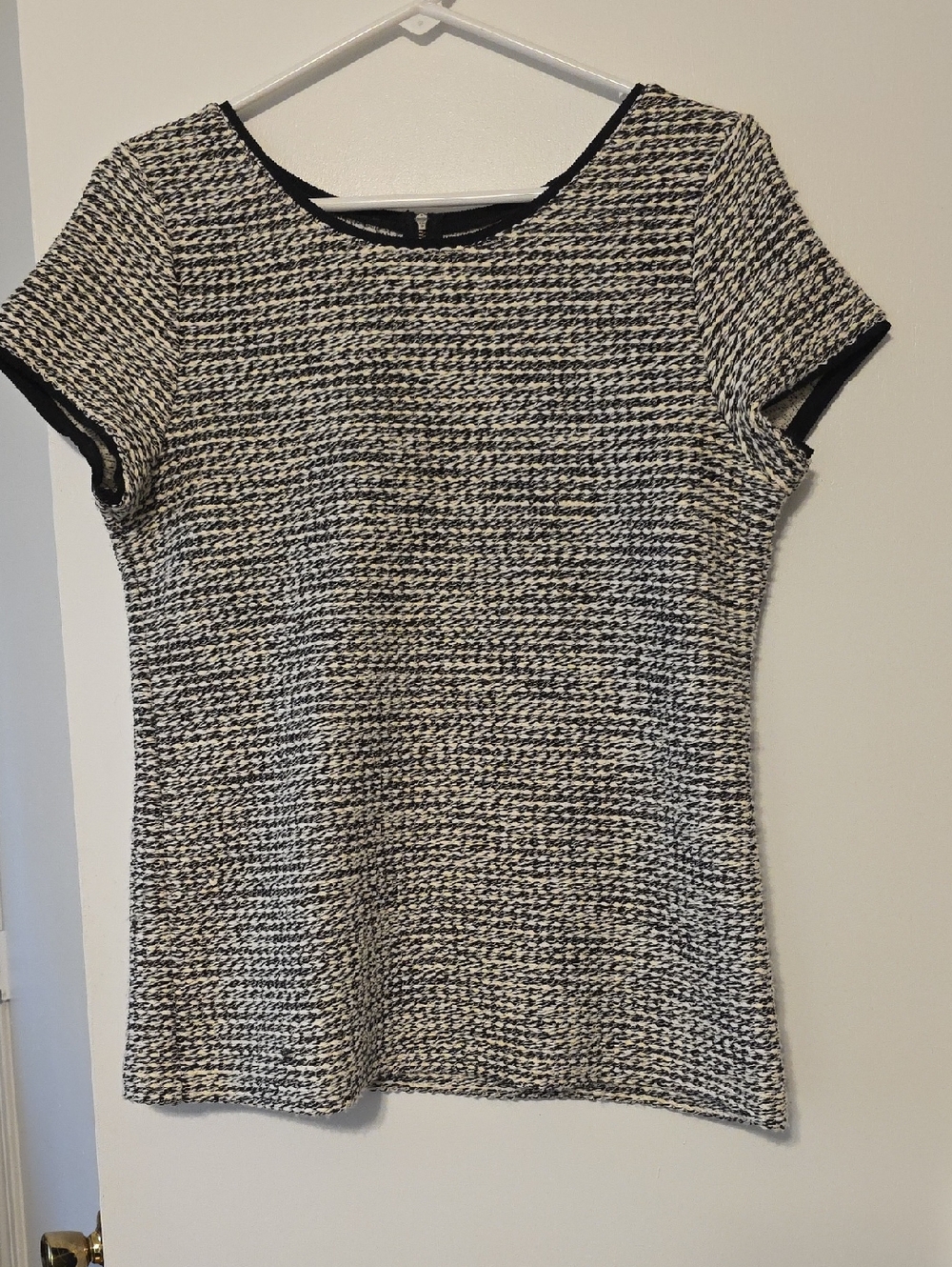 LOFT Black and White Short-Sleeve Textured Knit Top